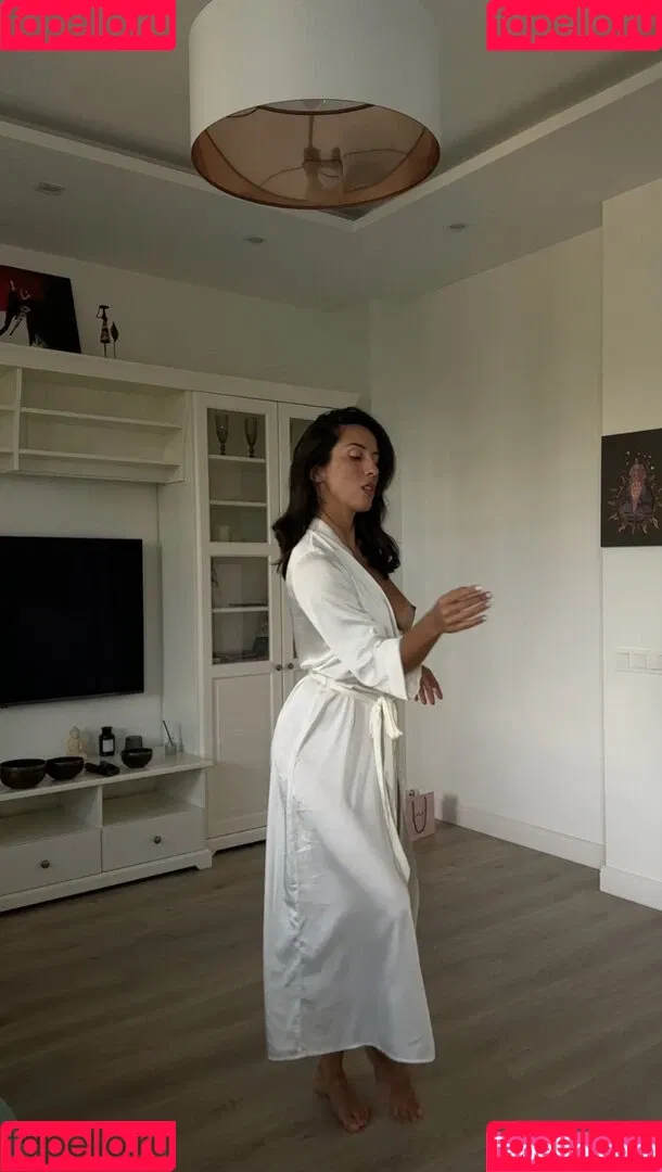 Thais-Yoga / Thaisyoga / extremely sexy / layla_yoga / thaisbpaim Onlyfans Photo Gallery 