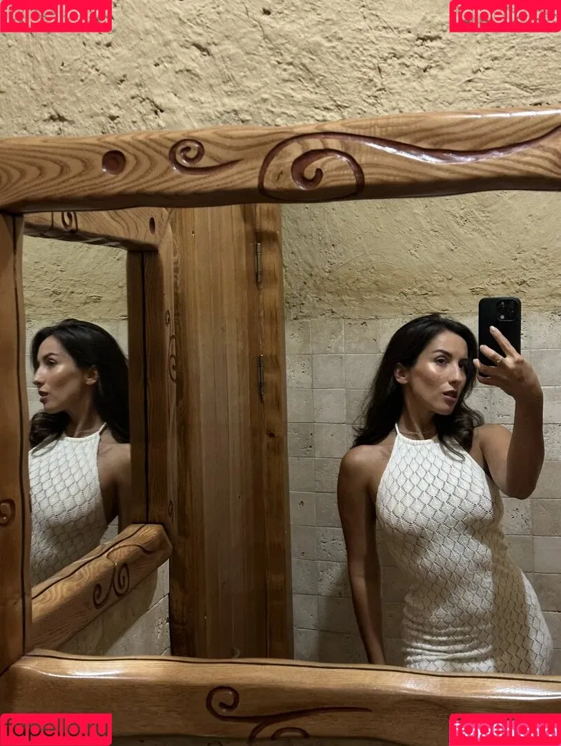 Thais-Yoga / Thaisyoga / extremely sexy / layla_yoga / thaisbpaim Onlyfans Photo Gallery 