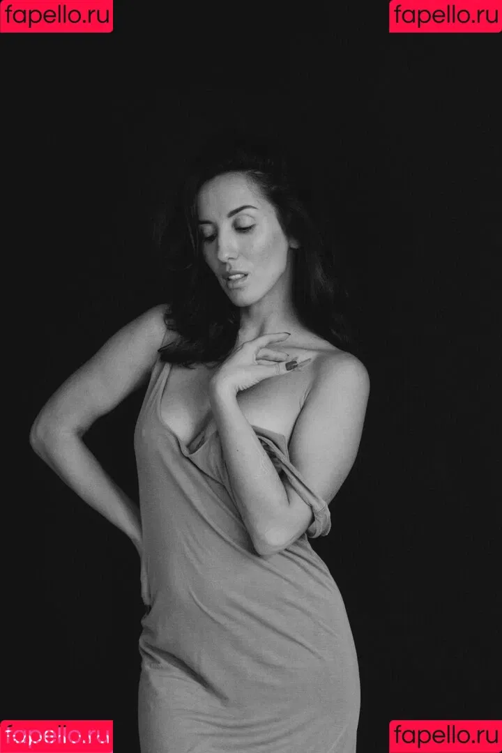 Thais-Yoga / Thaisyoga / extremely sexy / layla_yoga / thaisbpaim Onlyfans Photo Gallery 