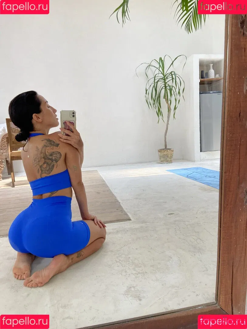 Thais-Yoga / Thaisyoga / extremely sexy / layla_yoga / thaisbpaim Onlyfans Photo Gallery 