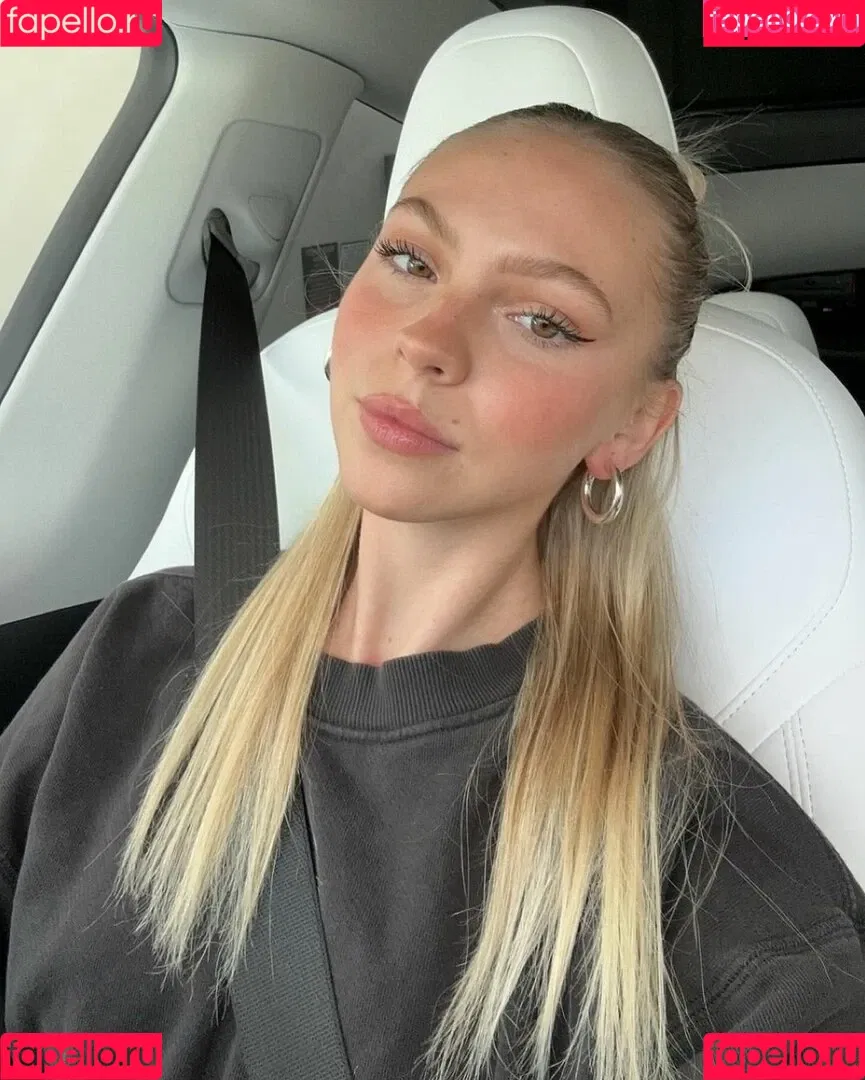 Jordyn Jones / jordynjones Onlyfans Photo Gallery 