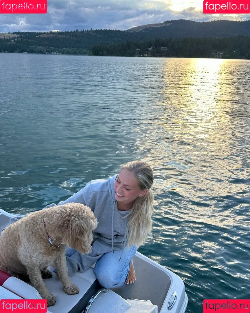 Jordyn Jones / jordynjones Onlyfans Photo Gallery 