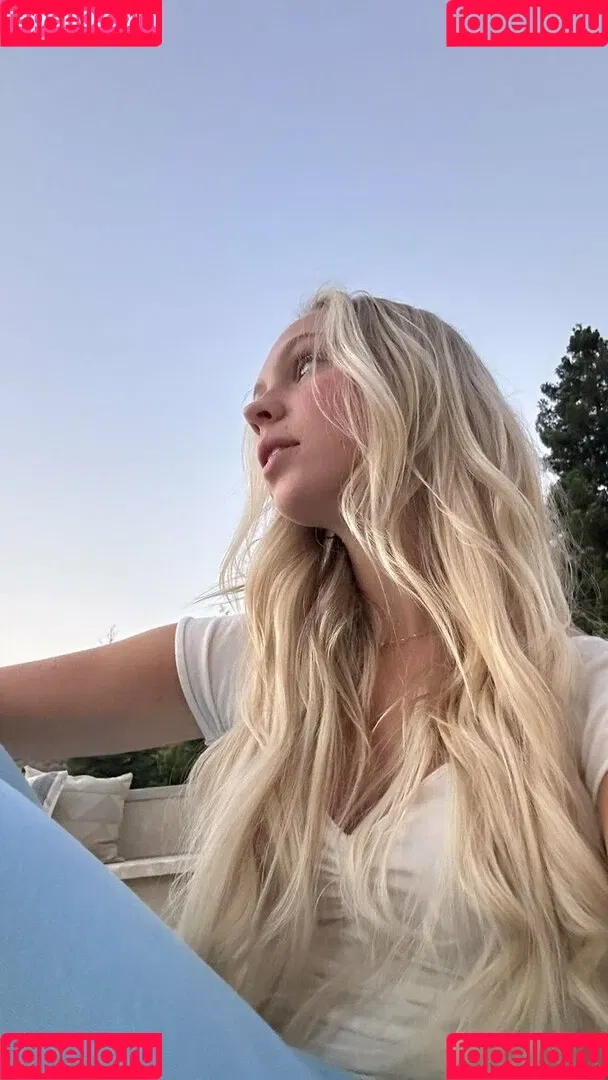 Jordyn Jones / jordynjones Onlyfans Photo Gallery 