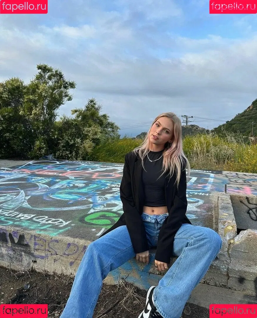 Jordyn Jones / jordynjones Onlyfans Photo Gallery 