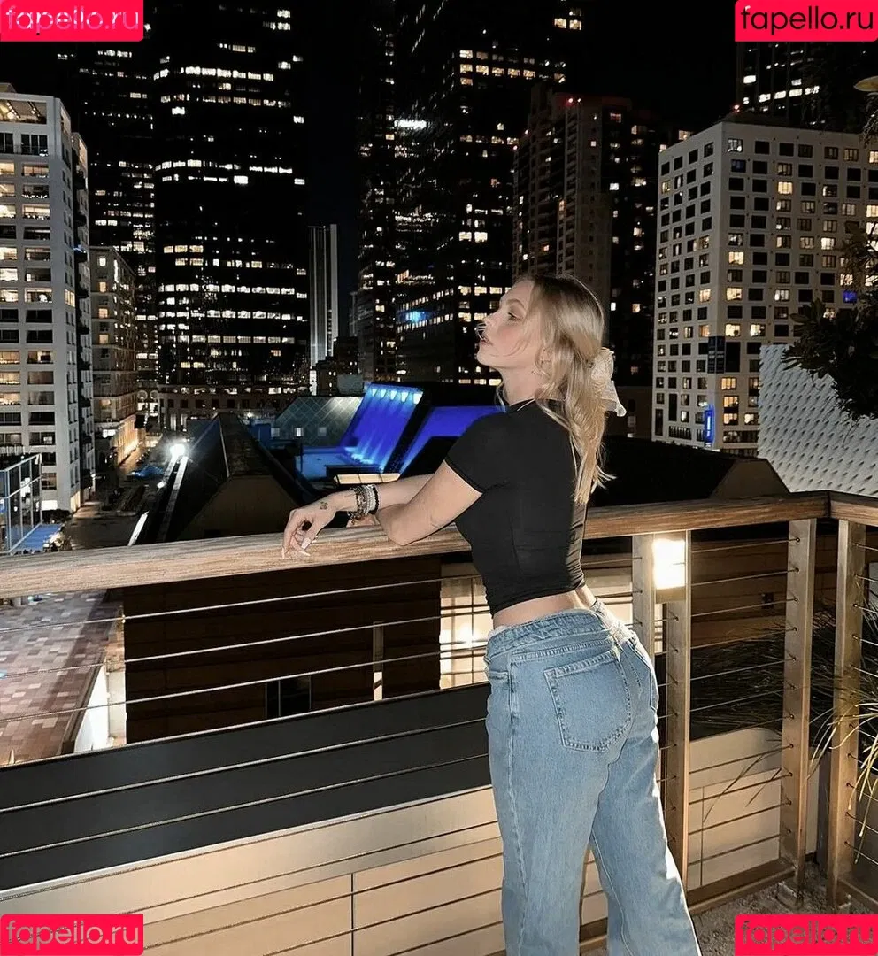 Jordyn Jones / jordynjones Onlyfans Photo Gallery 