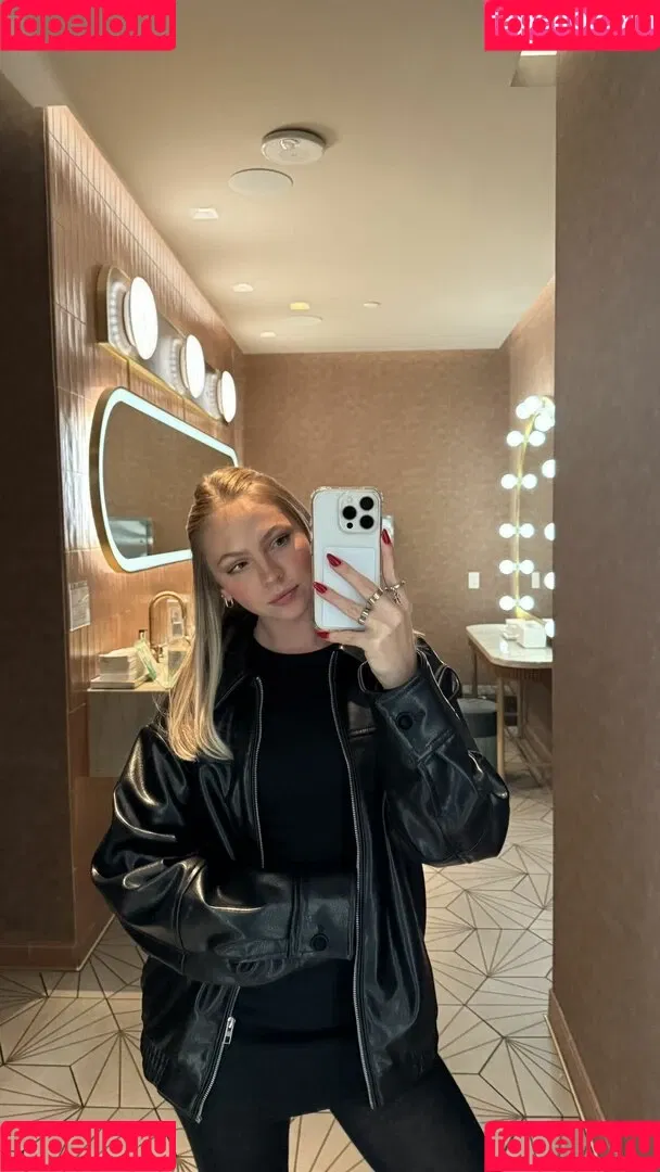 Jordyn Jones / jordynjones Onlyfans Photo Gallery 