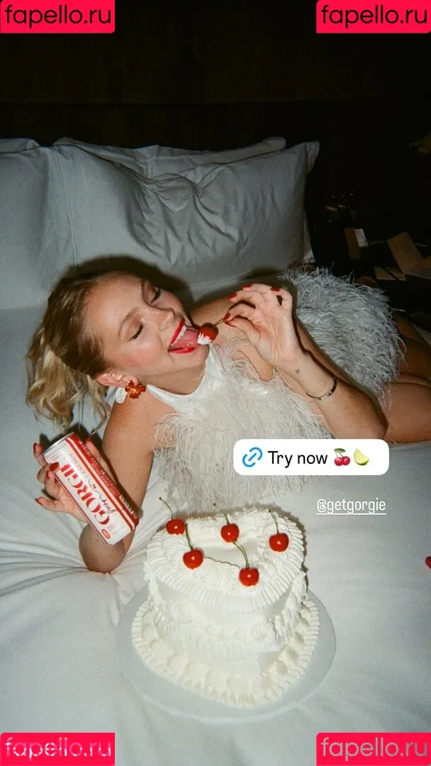 Jordyn Jones / jordynjones Onlyfans Photo Gallery 