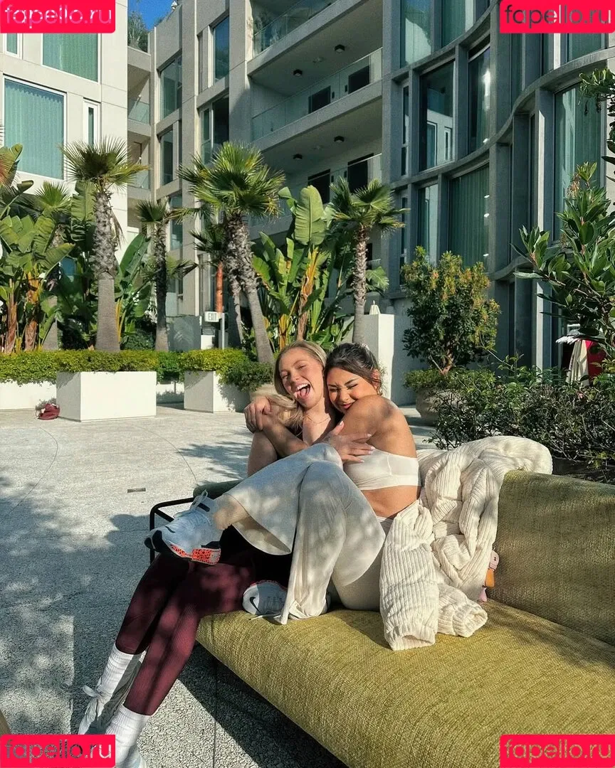 Jordyn Jones / jordynjones Onlyfans Photo Gallery 
