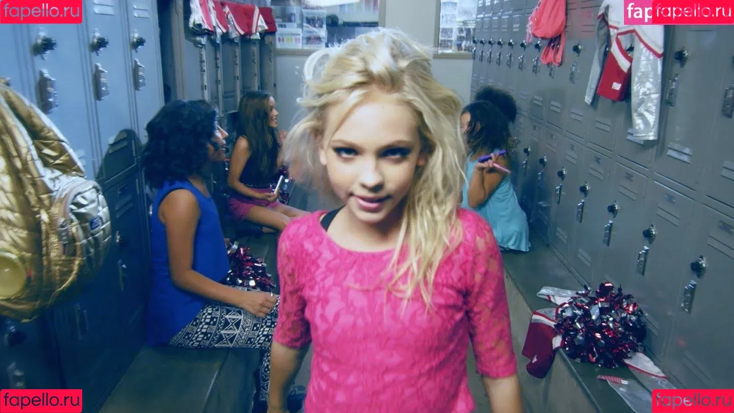 Jordyn Jones / jordynjones Onlyfans Photo Gallery 