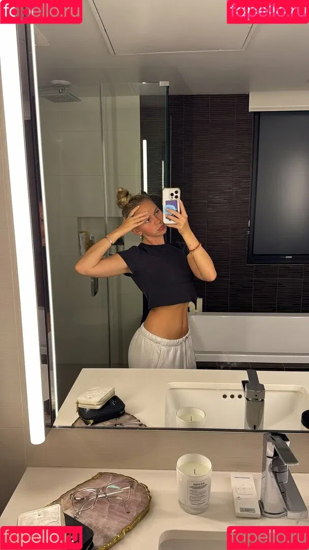 Jordyn Jones / jordynjones Onlyfans Photo Gallery 