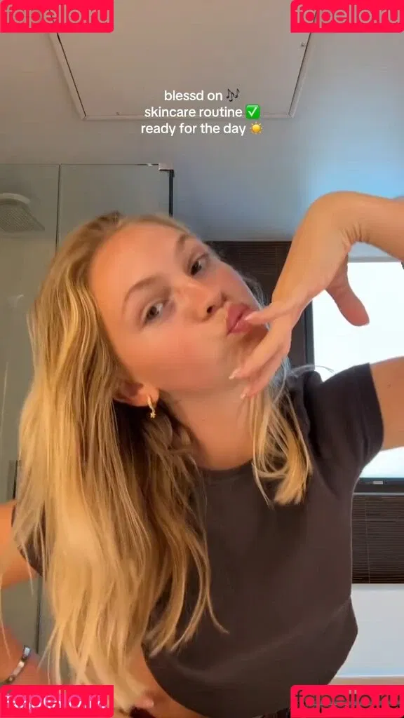 Jordyn Jones / jordynjones Onlyfans Photo Gallery 