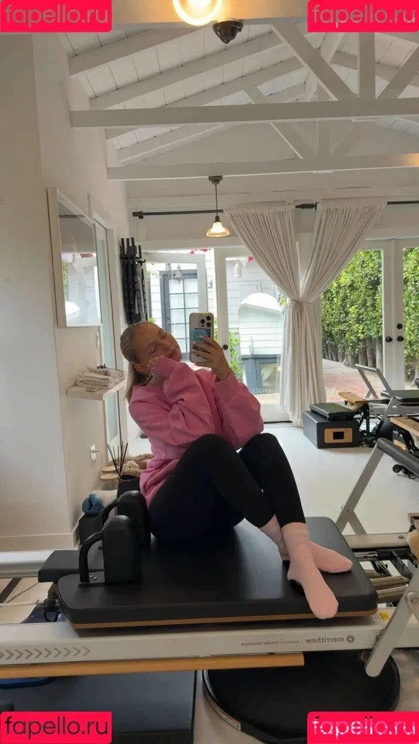 Jordyn Jones / jordynjones Onlyfans Photo Gallery 