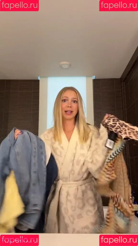 Jordyn Jones / jordynjones Onlyfans Photo Gallery 