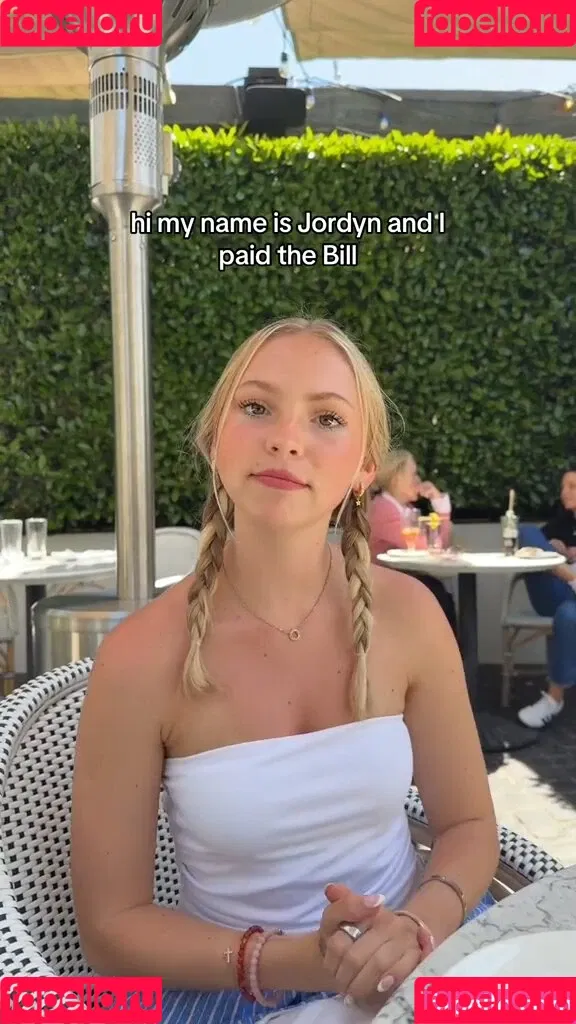 Jordyn Jones / jordynjones Onlyfans Photo Gallery 