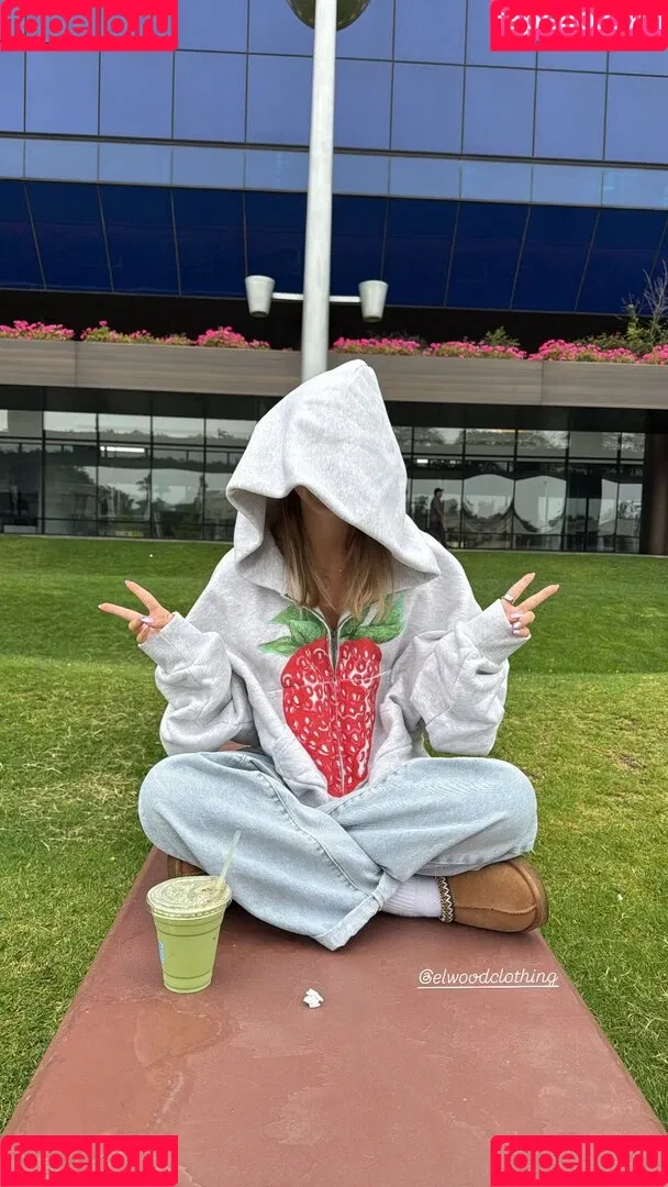 Jordyn Jones / jordynjones Onlyfans Photo Gallery 