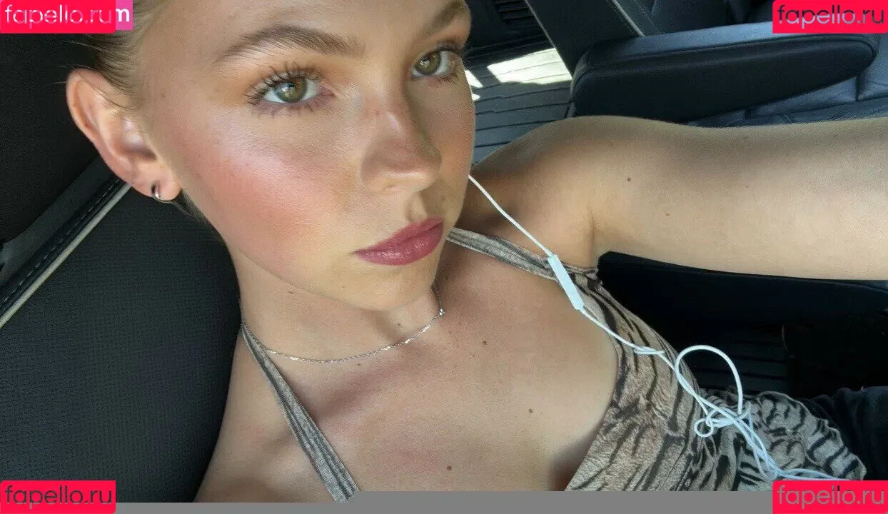 Jordyn Jones / jordynjones Onlyfans Photo Gallery 
