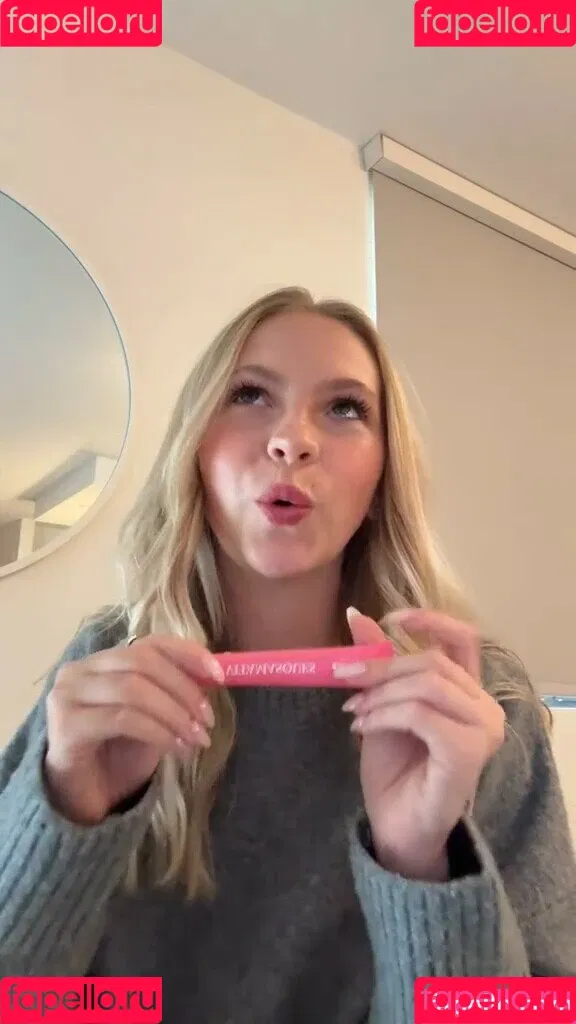 Jordyn Jones / jordynjones Onlyfans Photo Gallery 