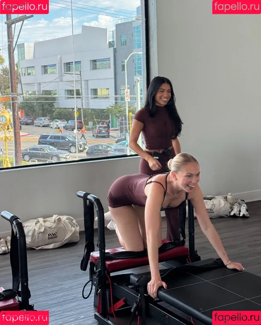 Jordyn Jones / jordynjones Onlyfans Photo Gallery 