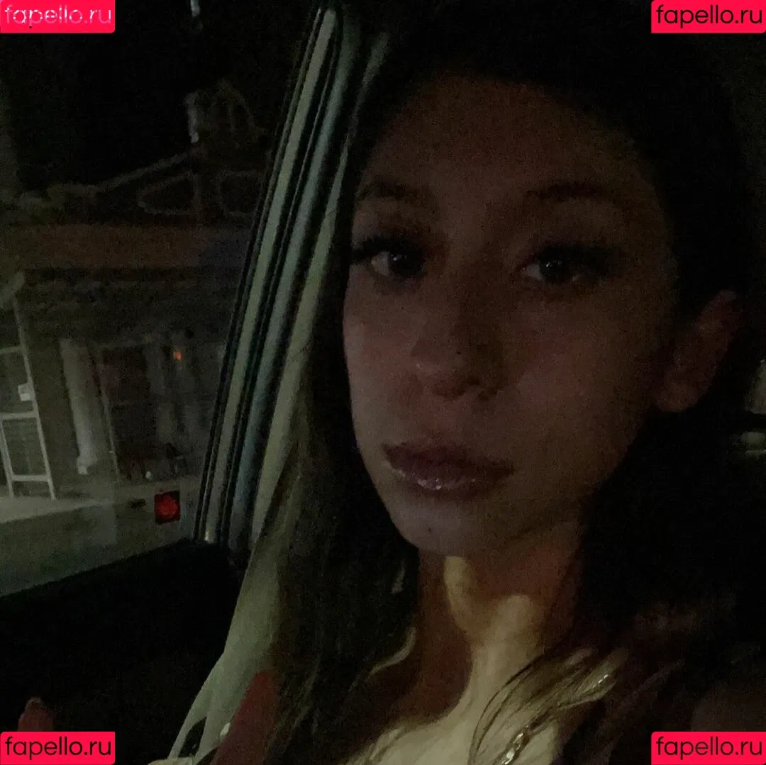 Sona Bella / SonaBellaTweets / sonabellaofficial / sonobello Onlyfans Photo Gallery 