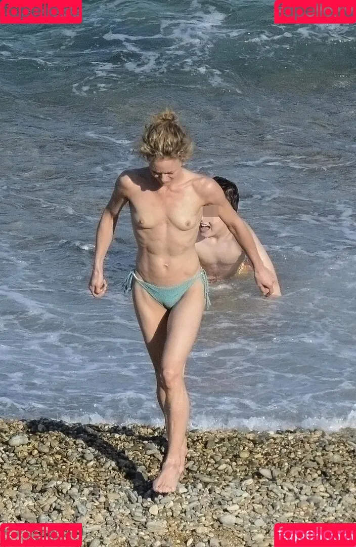 Vanessa Paradis / vanessa.paradis Onlyfans Photo Gallery 