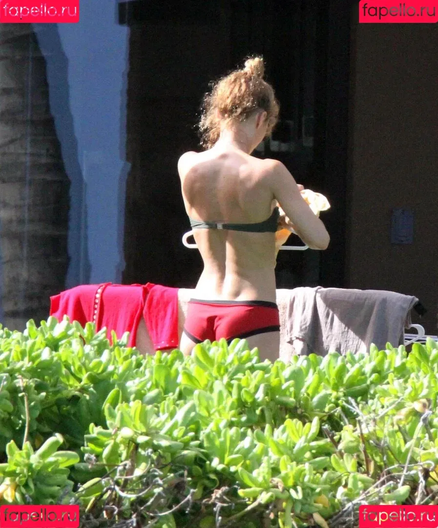 Vanessa Paradis / vanessa.paradis Onlyfans Photo Gallery 