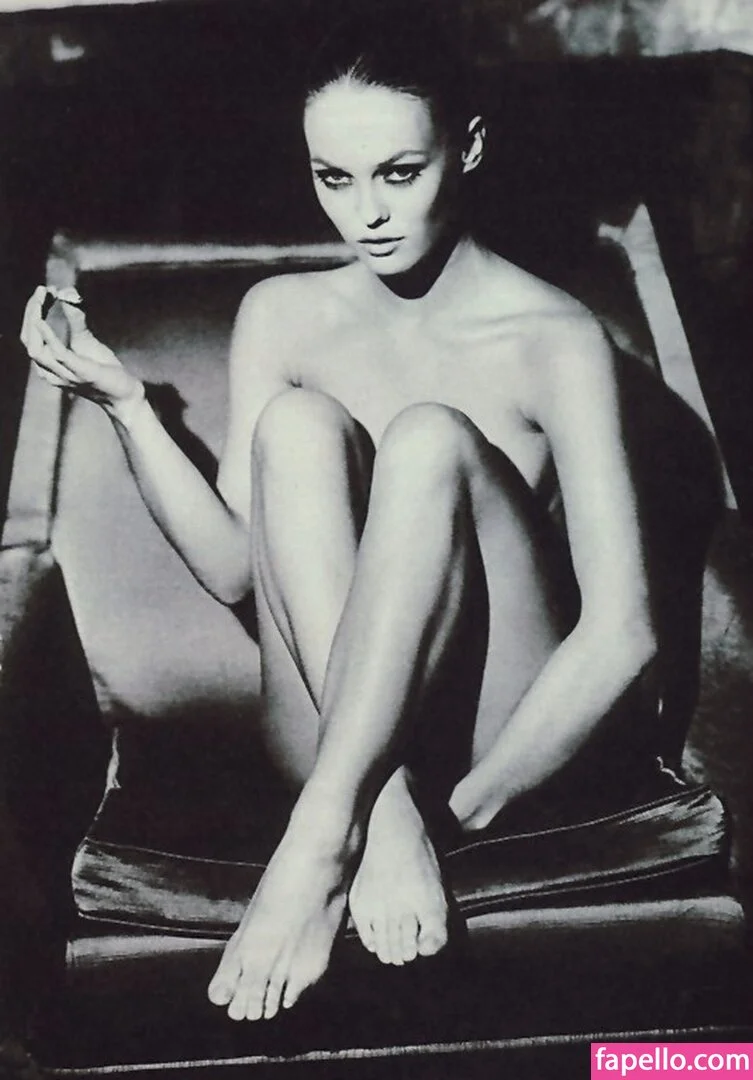 Vanessa Paradis / vanessa.paradis Onlyfans Photo Gallery 