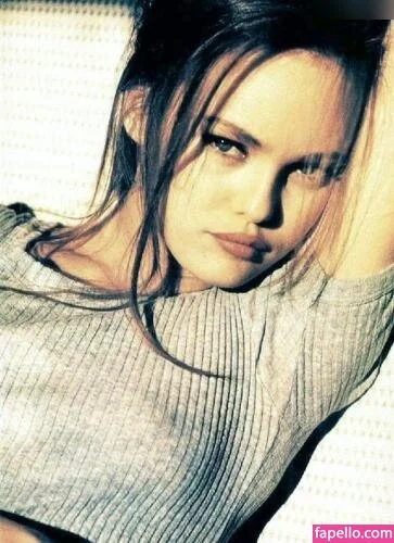 Vanessa Paradis / vanessa.paradis Onlyfans Photo Gallery 