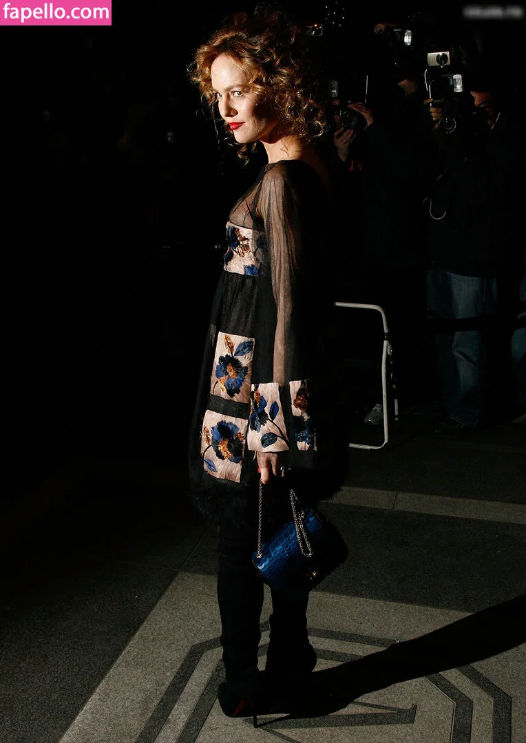 Vanessa Paradis / vanessa.paradis Onlyfans Photo Gallery 