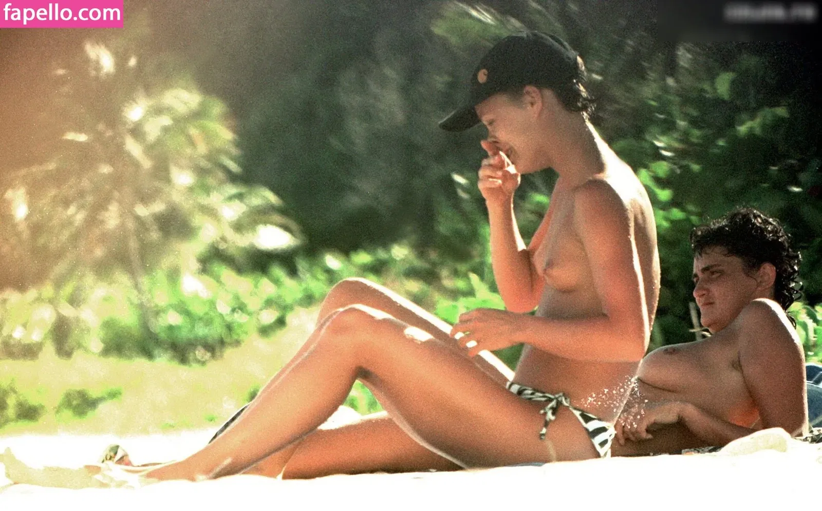 Vanessa Paradis / vanessa.paradis Onlyfans Photo Gallery 