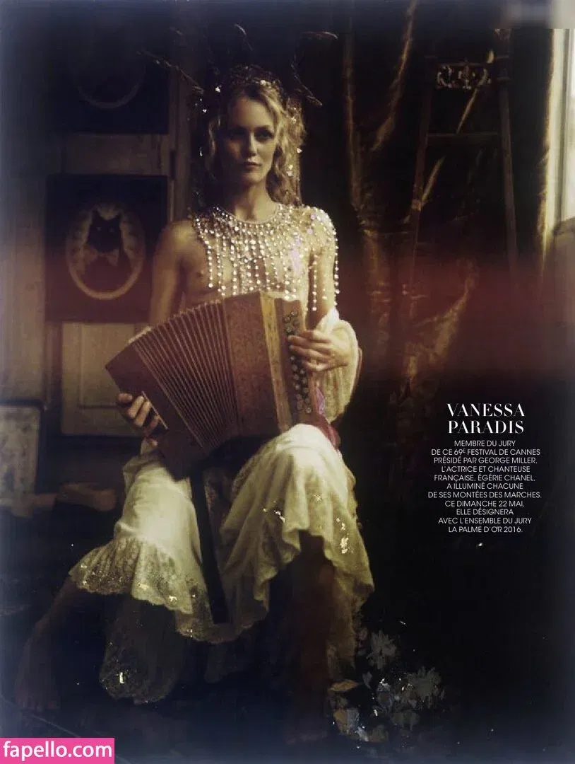 Vanessa Paradis / vanessa.paradis Onlyfans Photo Gallery 