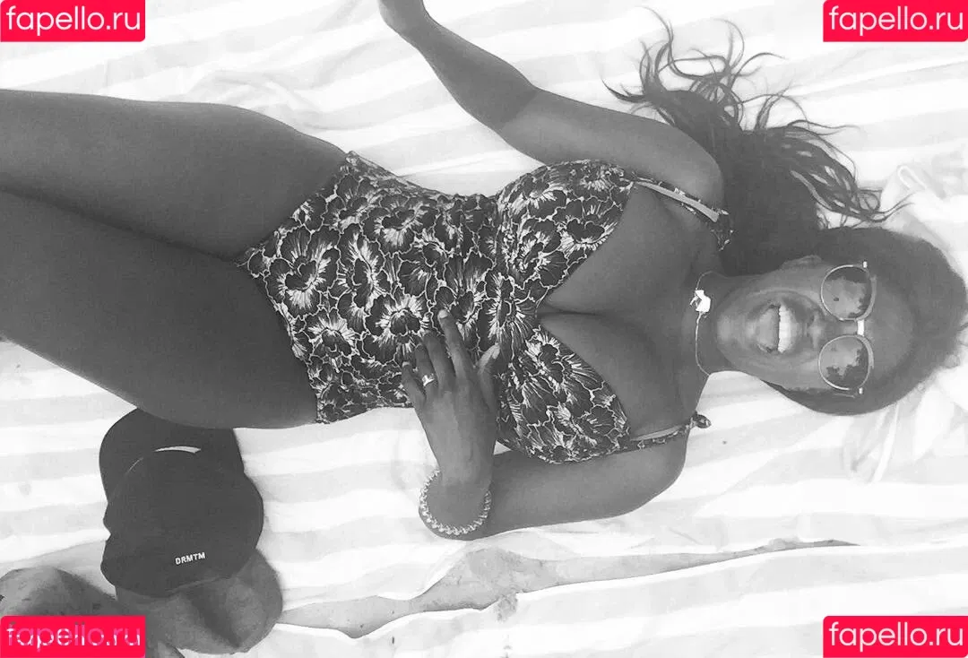 Motsi Mabuse / motsimabuse Onlyfans Photo Gallery 