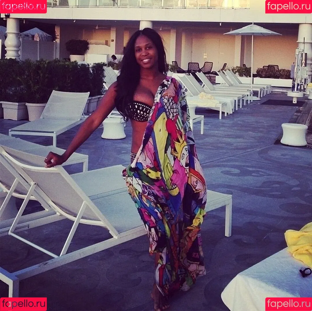 Motsi Mabuse / motsimabuse Onlyfans Photo Gallery 
