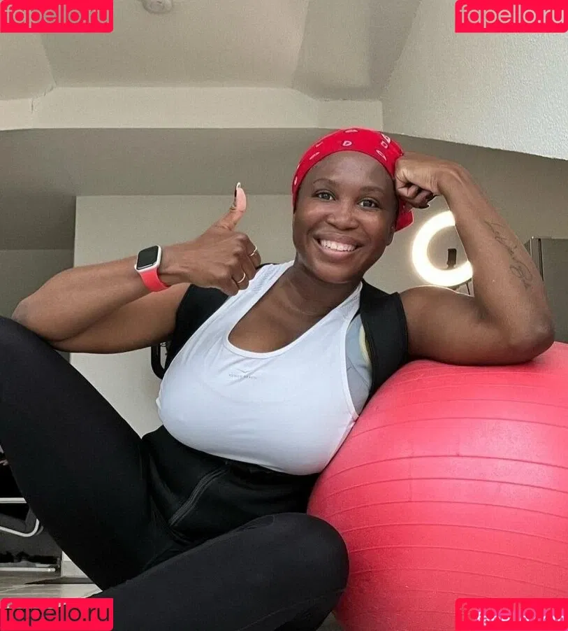 Motsi Mabuse / motsimabuse Onlyfans Photo Gallery 
