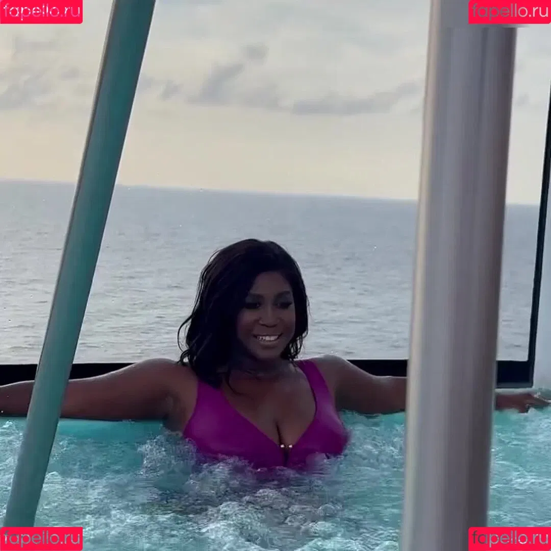 Motsi Mabuse / motsimabuse Onlyfans Photo Gallery 