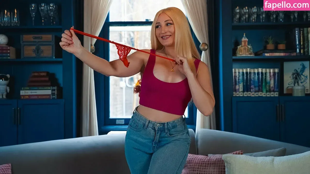 Holly Wolf Onlyfans Photo Gallery 