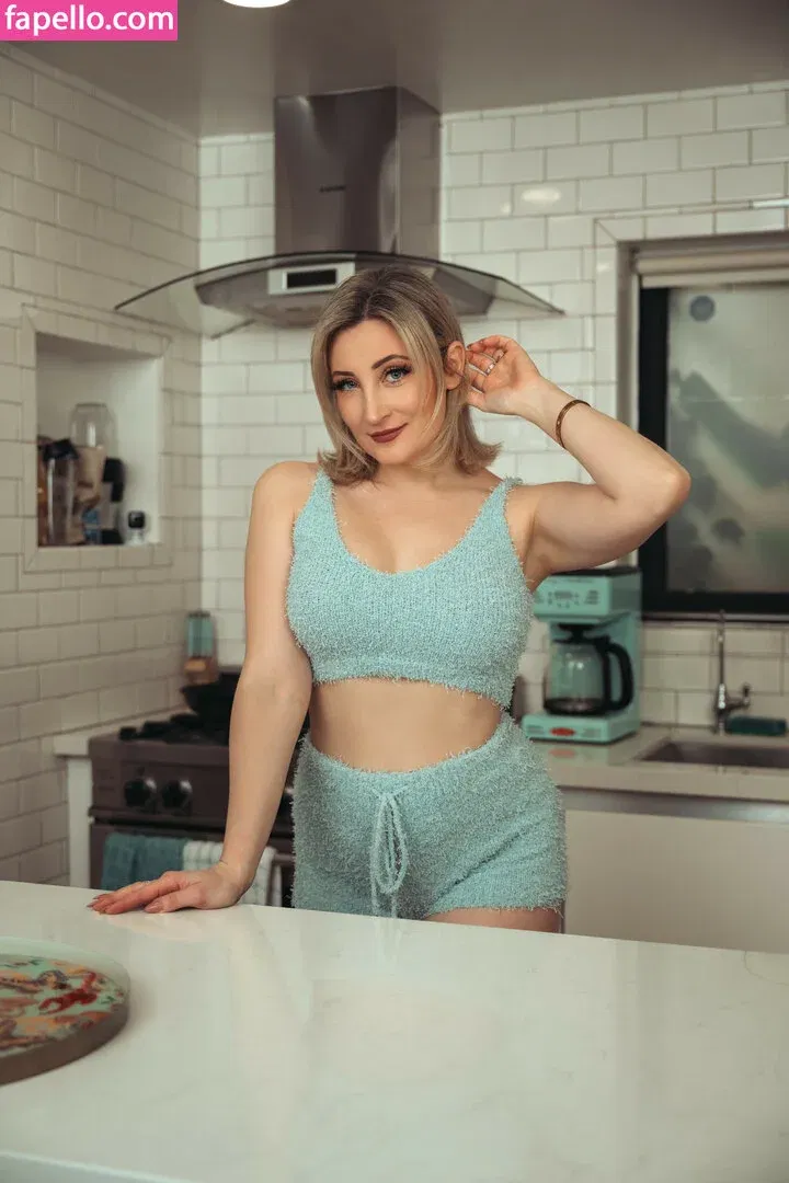 Holly Wolf Onlyfans Photo Gallery 