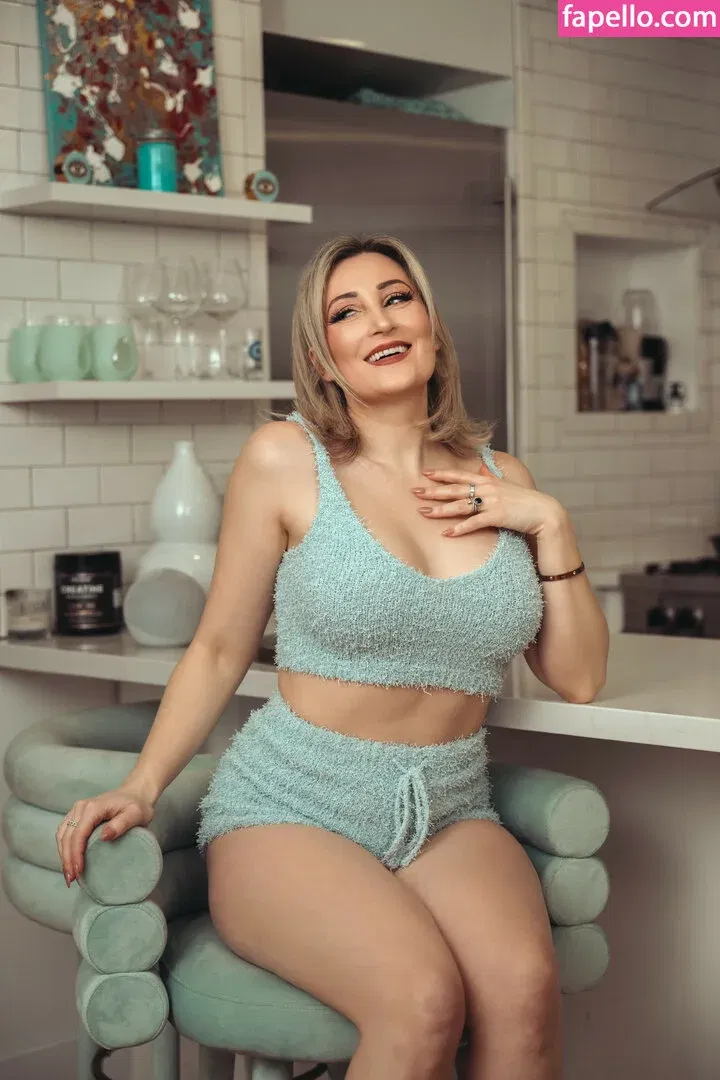 Holly Wolf Onlyfans Photo Gallery 