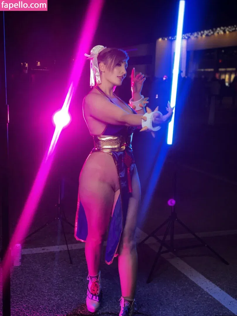 Holly Wolf Onlyfans Photo Gallery 