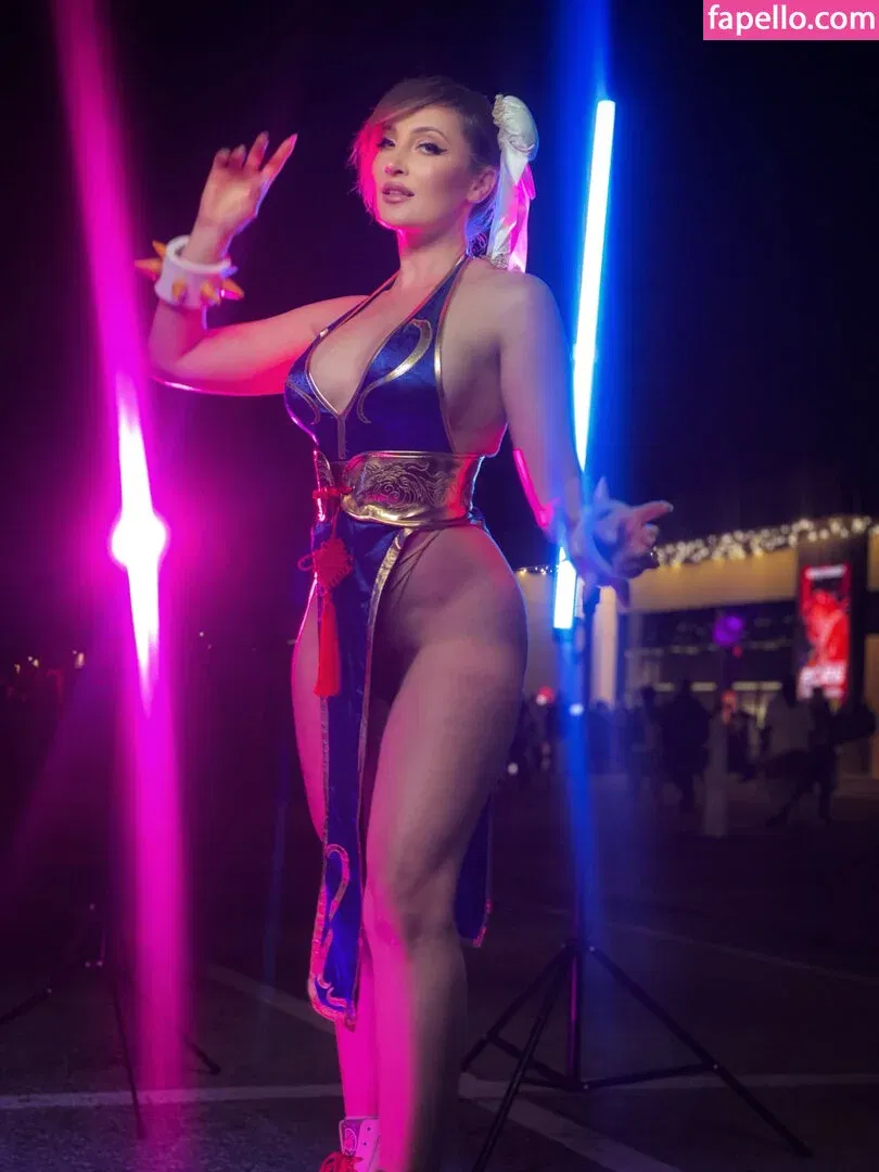 Holly Wolf Onlyfans Photo Gallery 