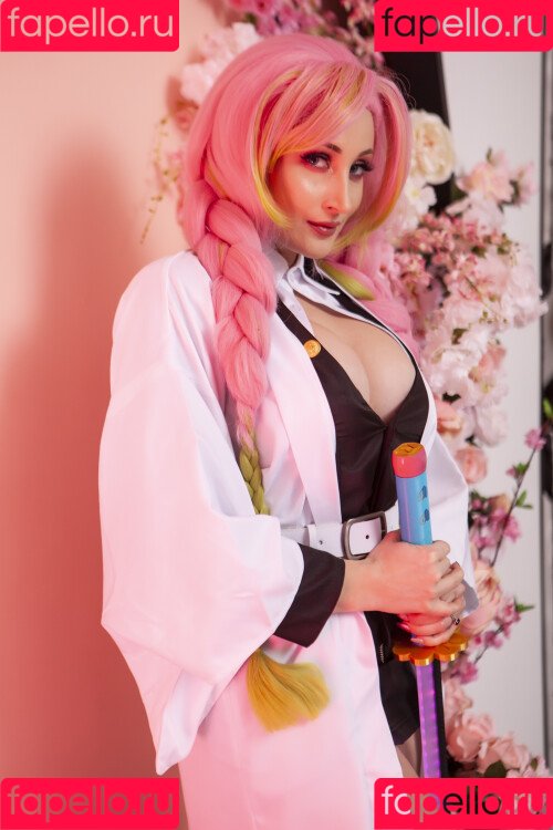 Holly Wolf Onlyfans Photo Gallery 