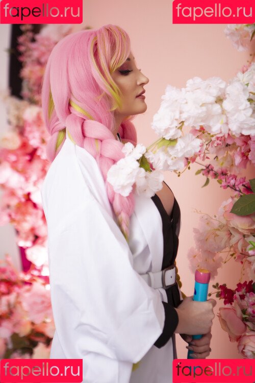 Holly Wolf Onlyfans Photo Gallery 