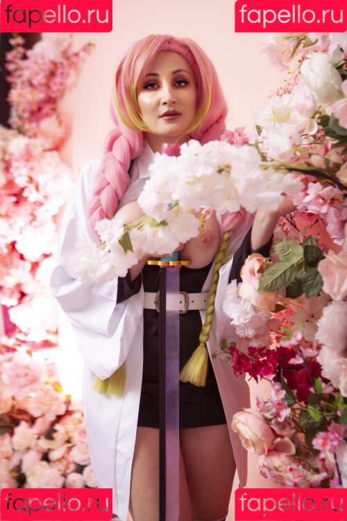 Holly Wolf Onlyfans Photo Gallery 