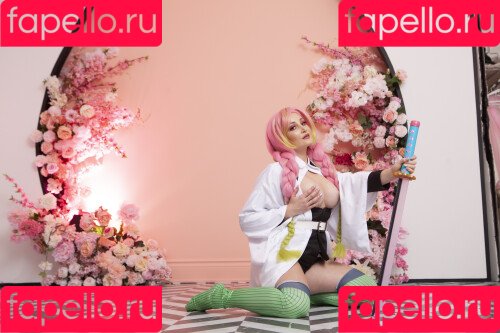 Holly Wolf Onlyfans Photo Gallery 