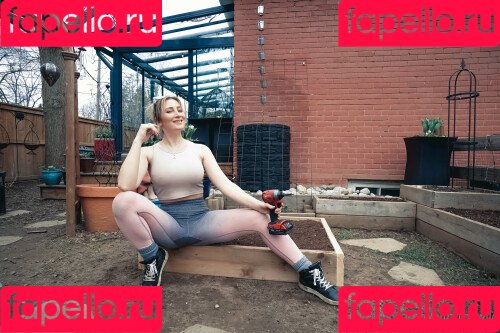 Holly Wolf Onlyfans Photo Gallery 