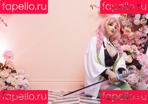 Holly Wolf Onlyfans Photo Gallery 