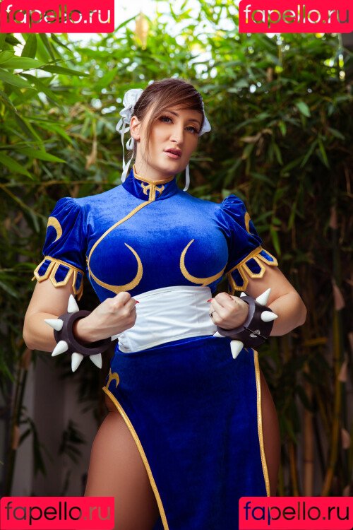 Holly Wolf Onlyfans Photo Gallery 