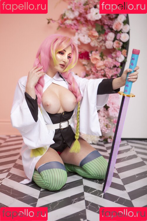 Holly Wolf Onlyfans Photo Gallery 