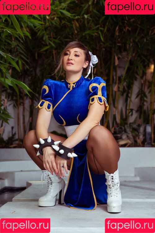 Holly Wolf Onlyfans Photo Gallery 