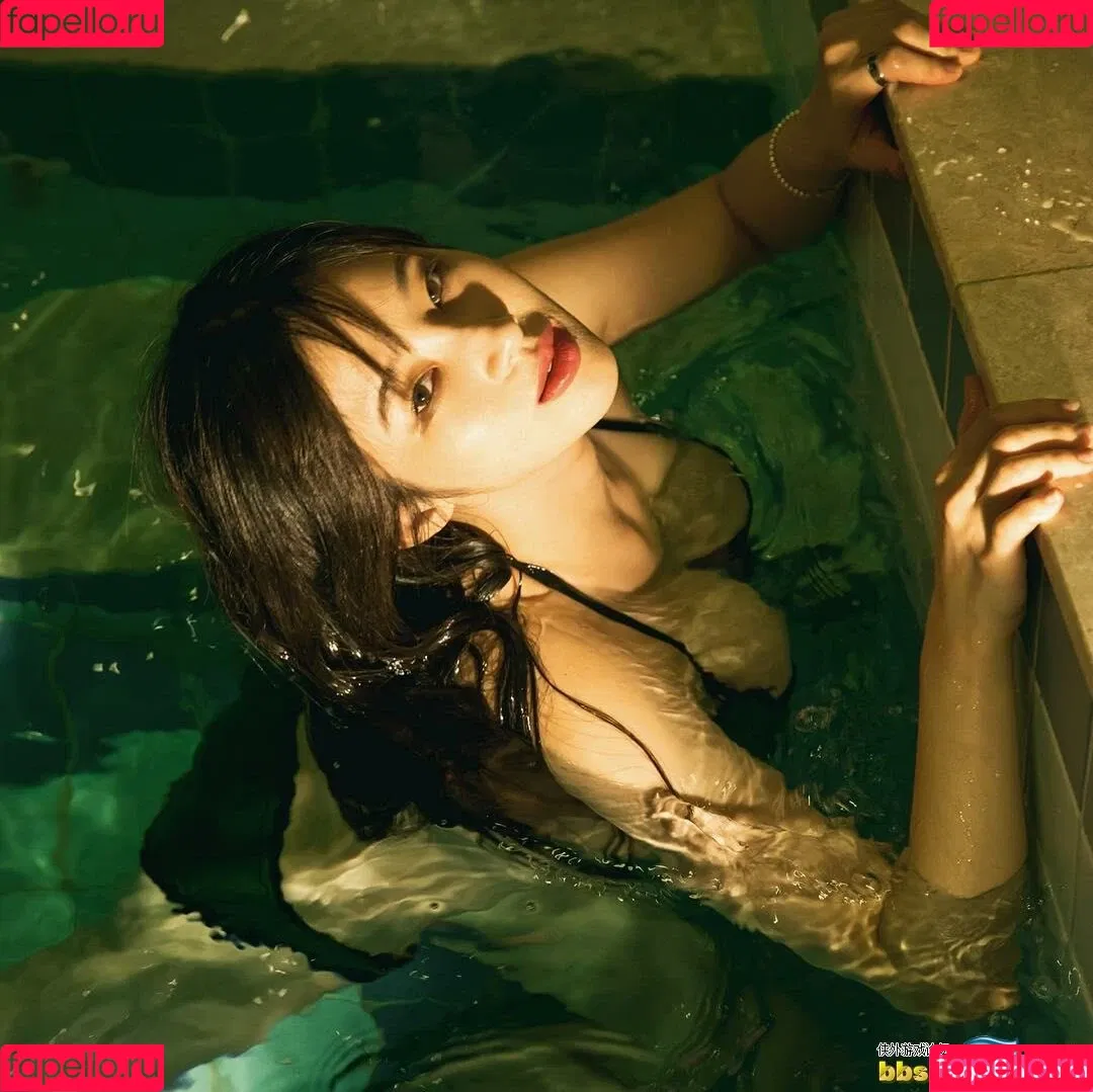 KimWooHye0n / Leeheeeun / Woohyeon / woohye0n Onlyfans Photo Gallery 