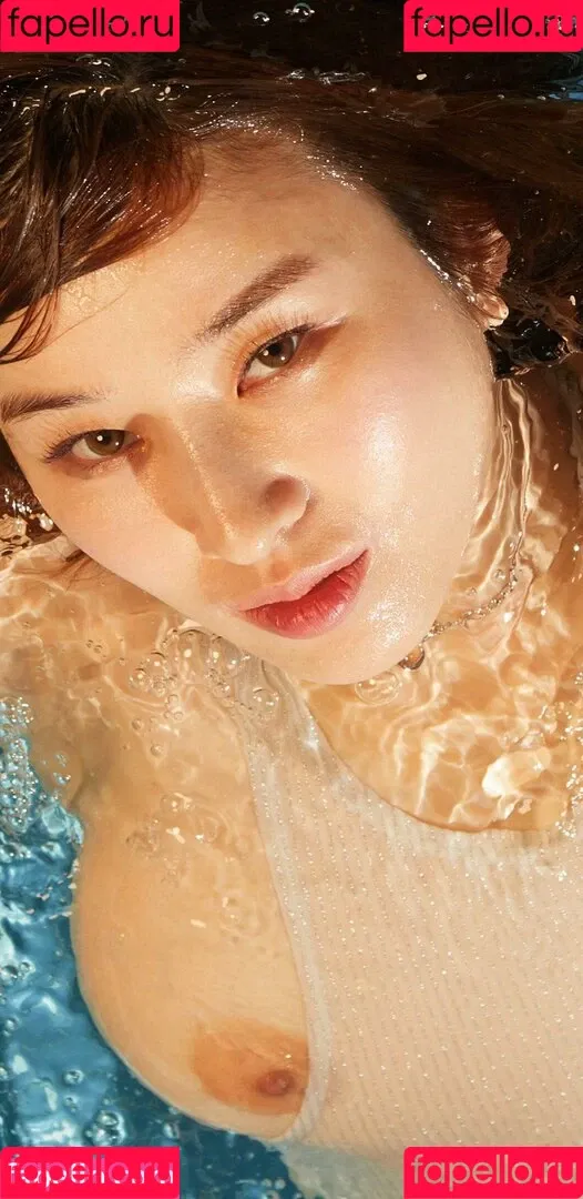 KimWooHye0n / Leeheeeun / Woohyeon / woohye0n Onlyfans Photo Gallery 